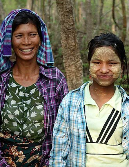 Villagers at Tawyagyi